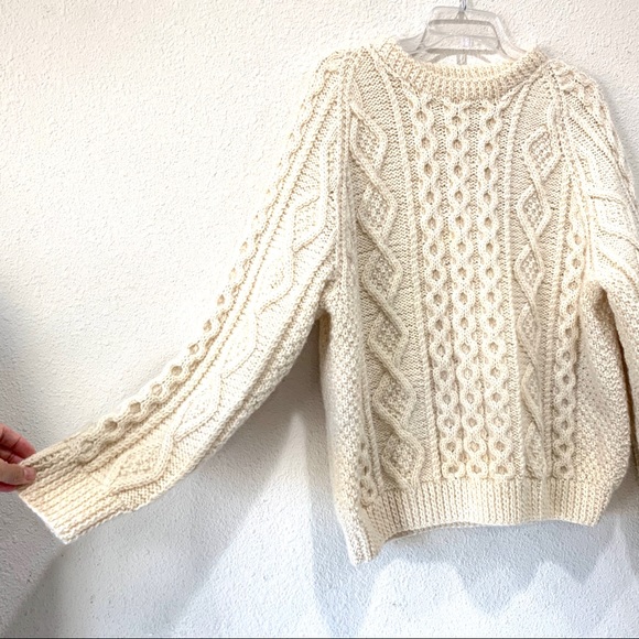 Wool Sweater Genuine Hand Made (L) - Picture 4 of 13